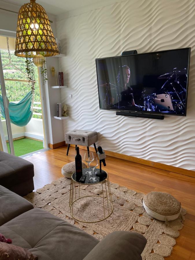 Ajuda Paradise Apartment With Pool And Private Parking フンシャル エクステリア 写真